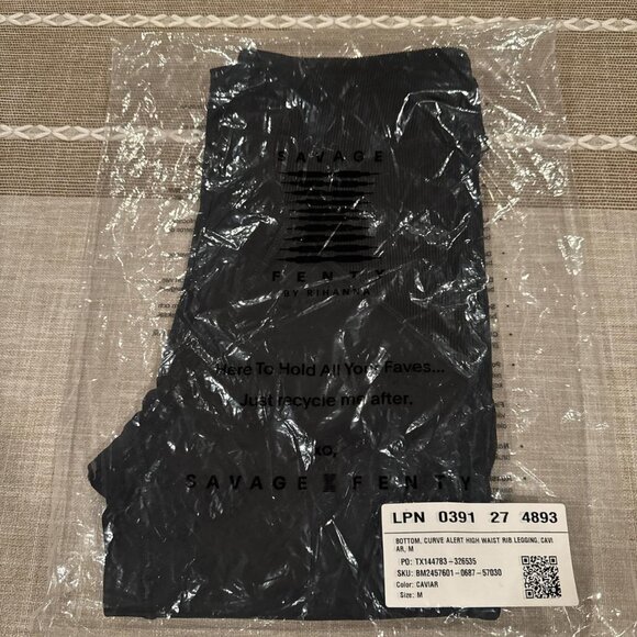 SAVAGE X FENTY - Picture 4 of 4